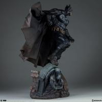 Load image into Gallery viewer, Batman Premium Format Figure by Sideshow Collectibles